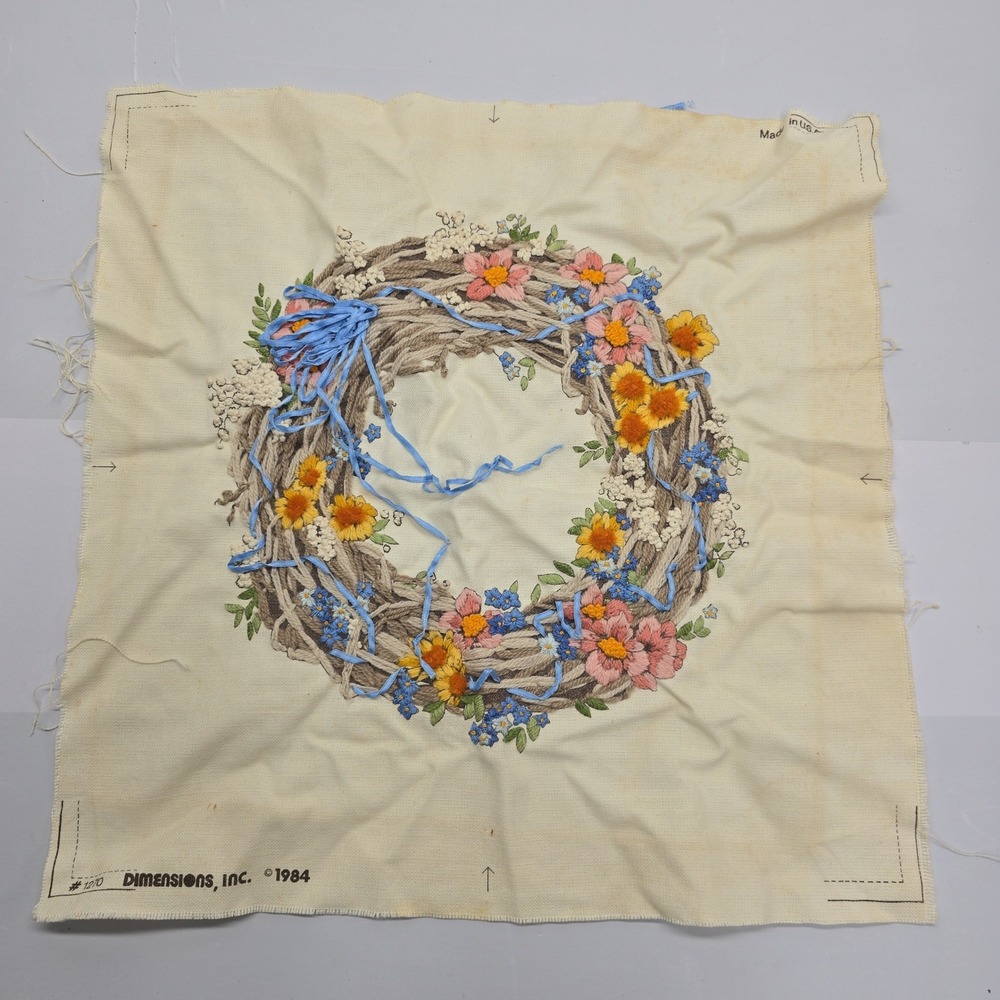 Vintage Dimensions Inc 1984 Floral Wreath Crewel Embroidery Fabric Piece 1270
